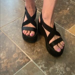 Black Rocket Dog Platform sandals